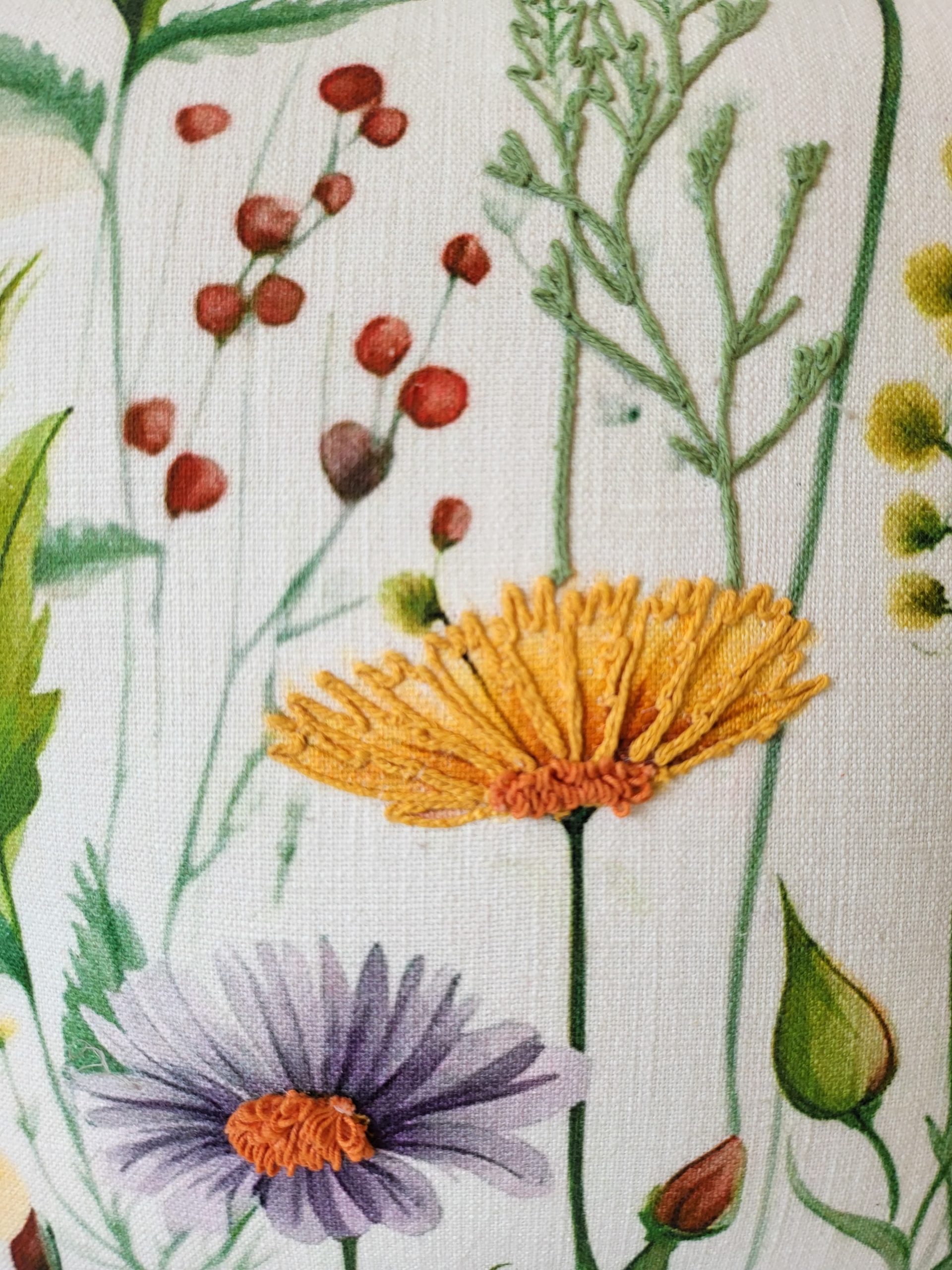 Botanical Premium Embriodery Tufted Cushion (18"x18") 3 Botanical Premium Embriodery Tufted Cushion (18"x18") - Image 3