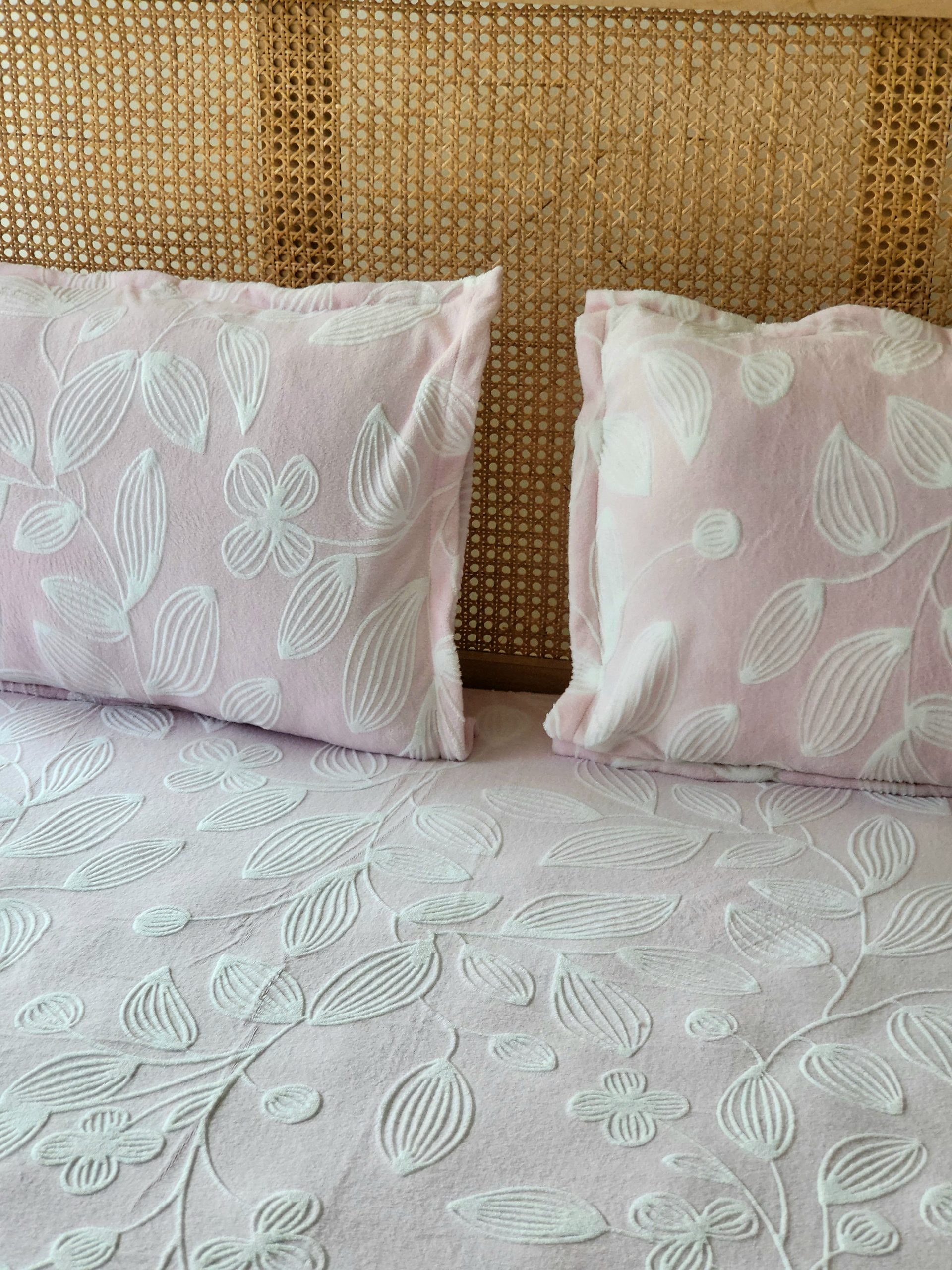 Pink Leaves Velvet Fitted/Elastic Bedsheet 2 Pink Leaves Velvet Fitted/Elastic Bedsheet - Image 2