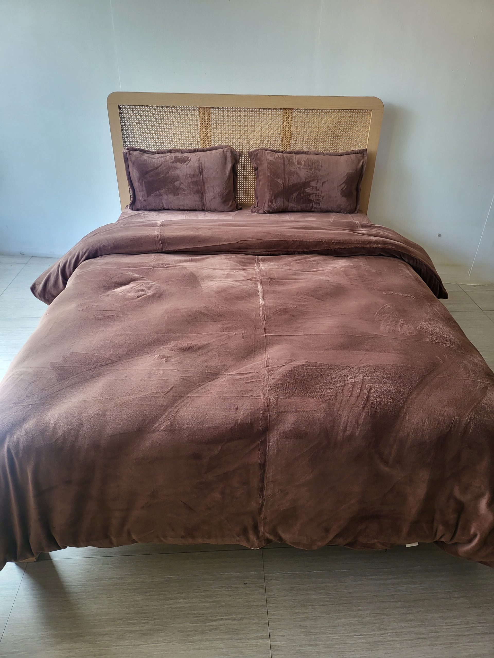 Brown Velvet Quilt/Blanket Cover Only 1 Brown Velvet Quilt/Blanket Cover Only
