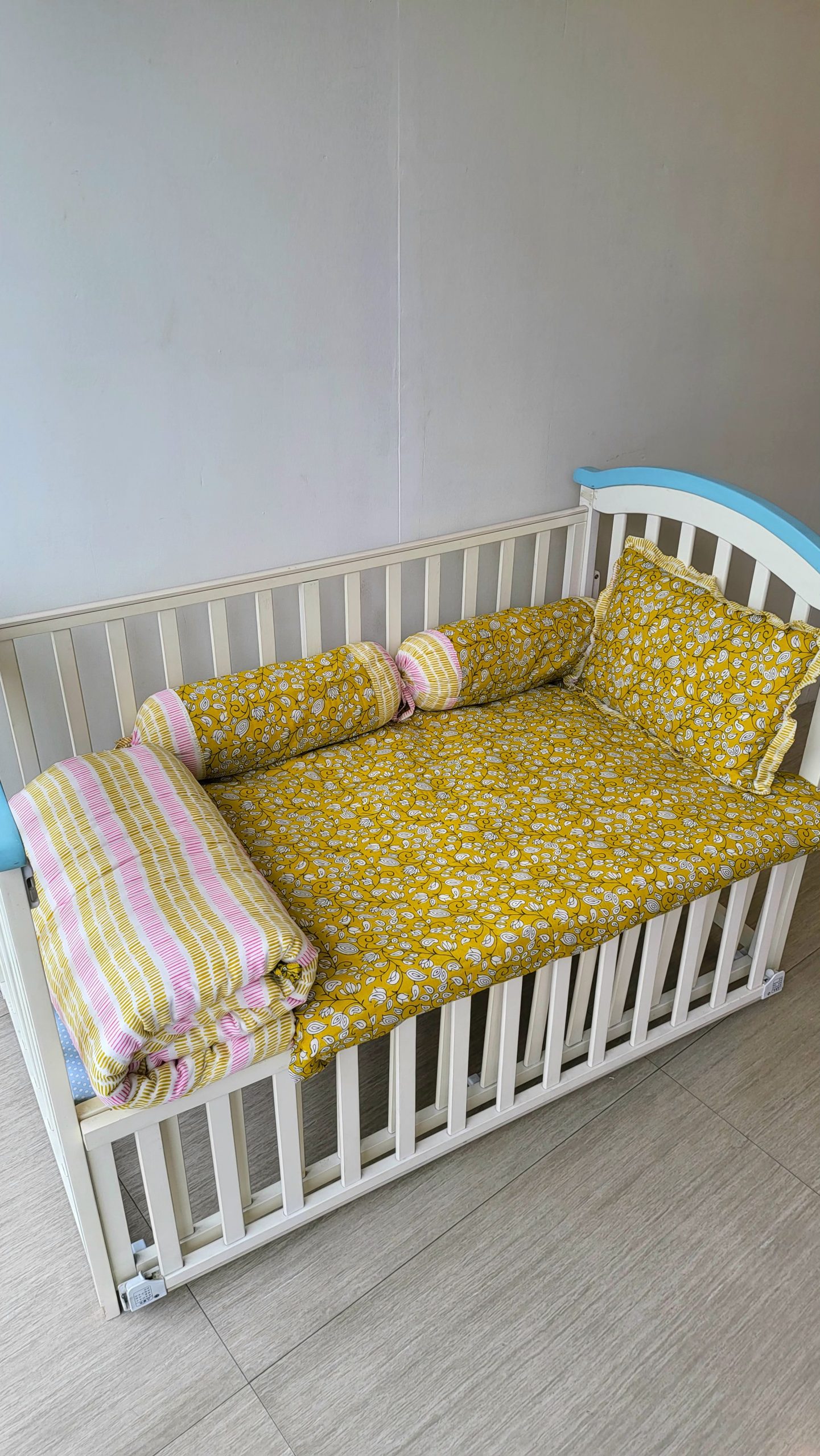 Yellow Flower 5Pcs Baby Bedding Set 2 Yellow Flower 5Pcs Baby Bedding Set - Image 2