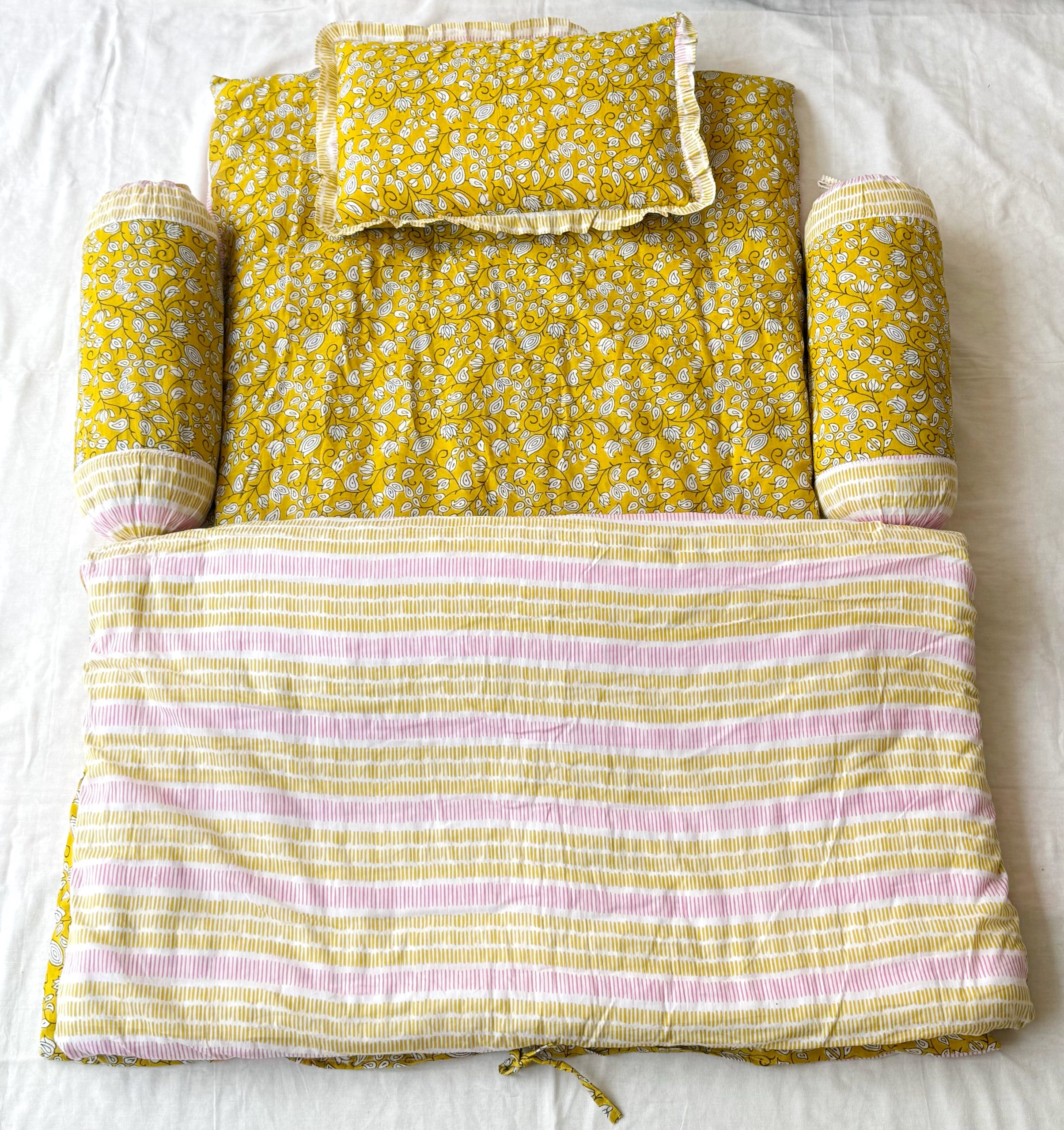 Yellow Flower 5Pcs Baby Bedding Set 1 Yellow Flower 5Pcs Baby Bedding Set