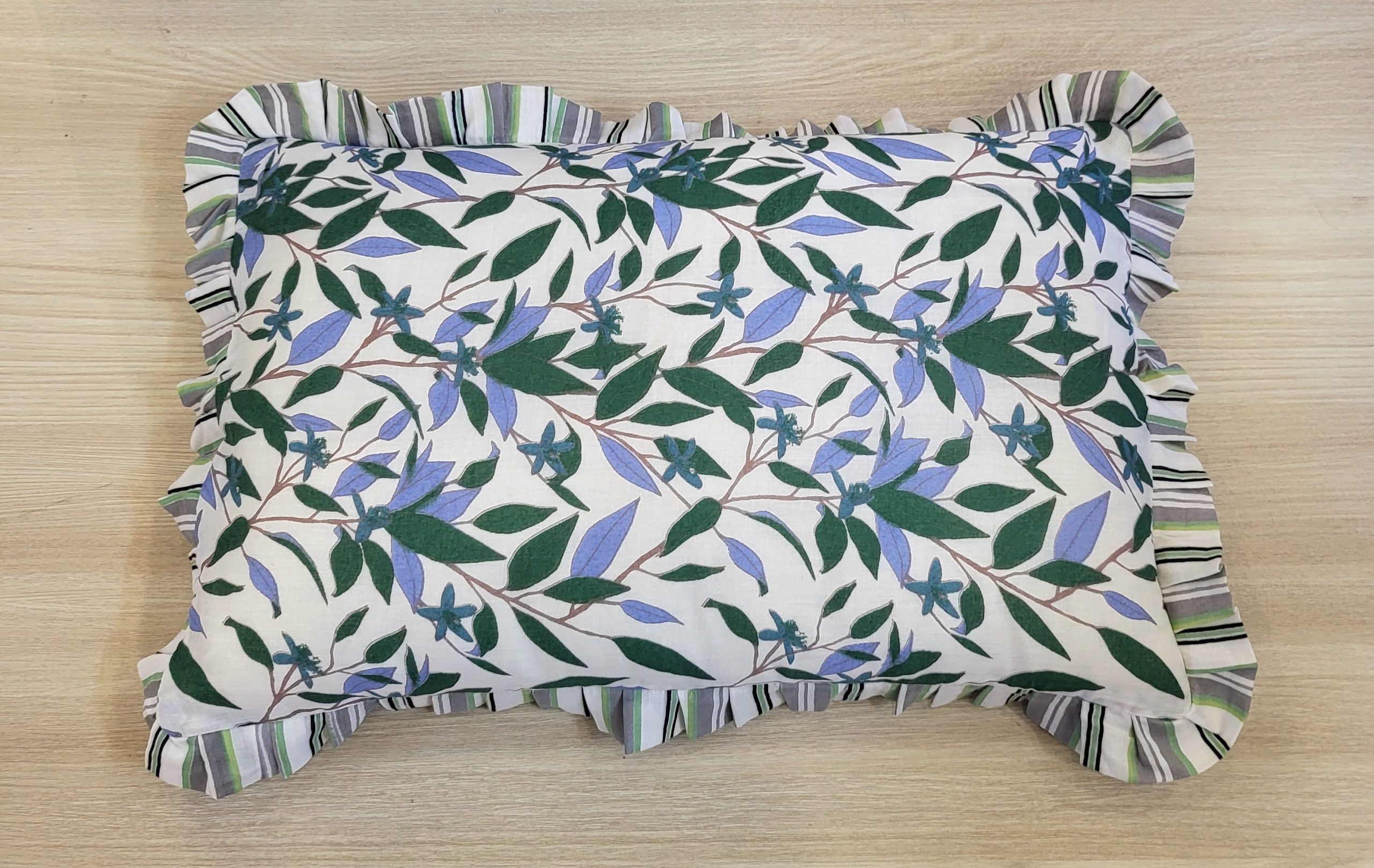 Green Leaves Cotton Ruffles Pillow (12 x 18 inch) 1 Green Leaves Cotton Ruffles Pillow (12 x 18 inch)