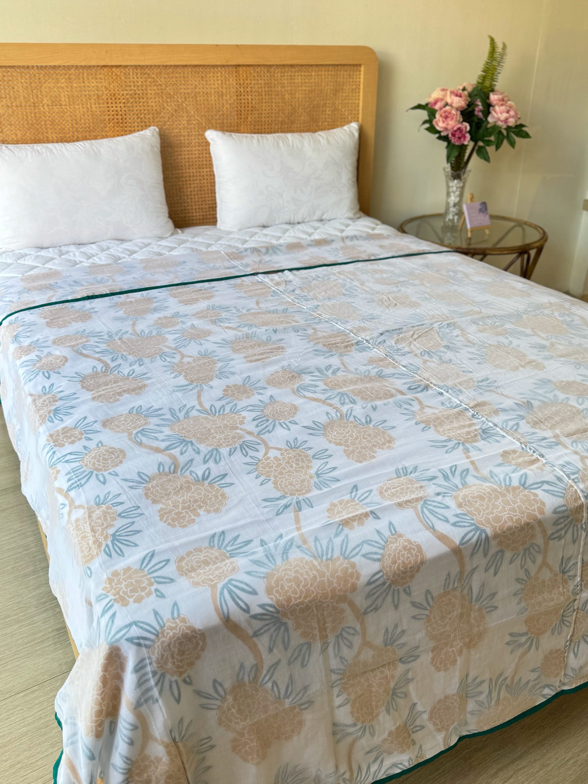 Yellow Laliguras Three Layer XL Size Malmal Blanket With Bag 5 Yellow Laliguras Three Layer XL Size Malmal Blanket With Bag - Image 5