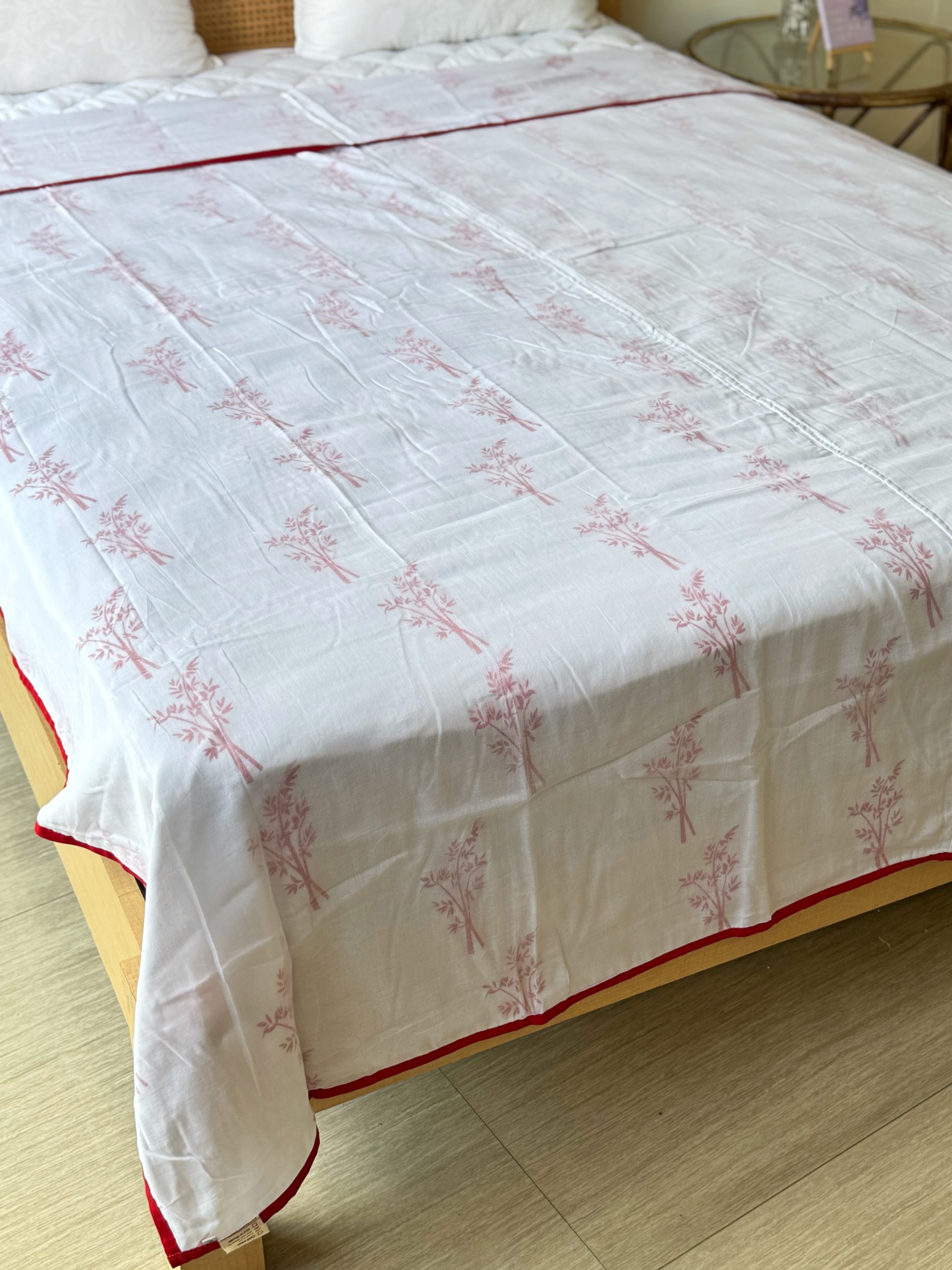 Red Bamboo Three layer XL Size Malmal Blanket With Bag 4 Red Bamboo Three layer XL Size Malmal Blanket With Bag - Image 4