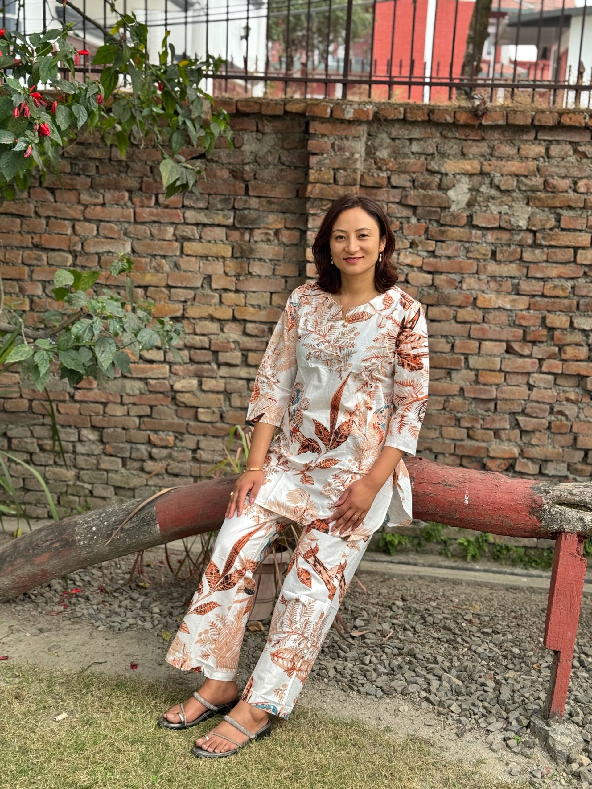 Brownish Owl V-Neck Kurthi pant Co-ord Set 3 Brownish Owl V-Neck Kurthi pant Co-ord Set - Image 3