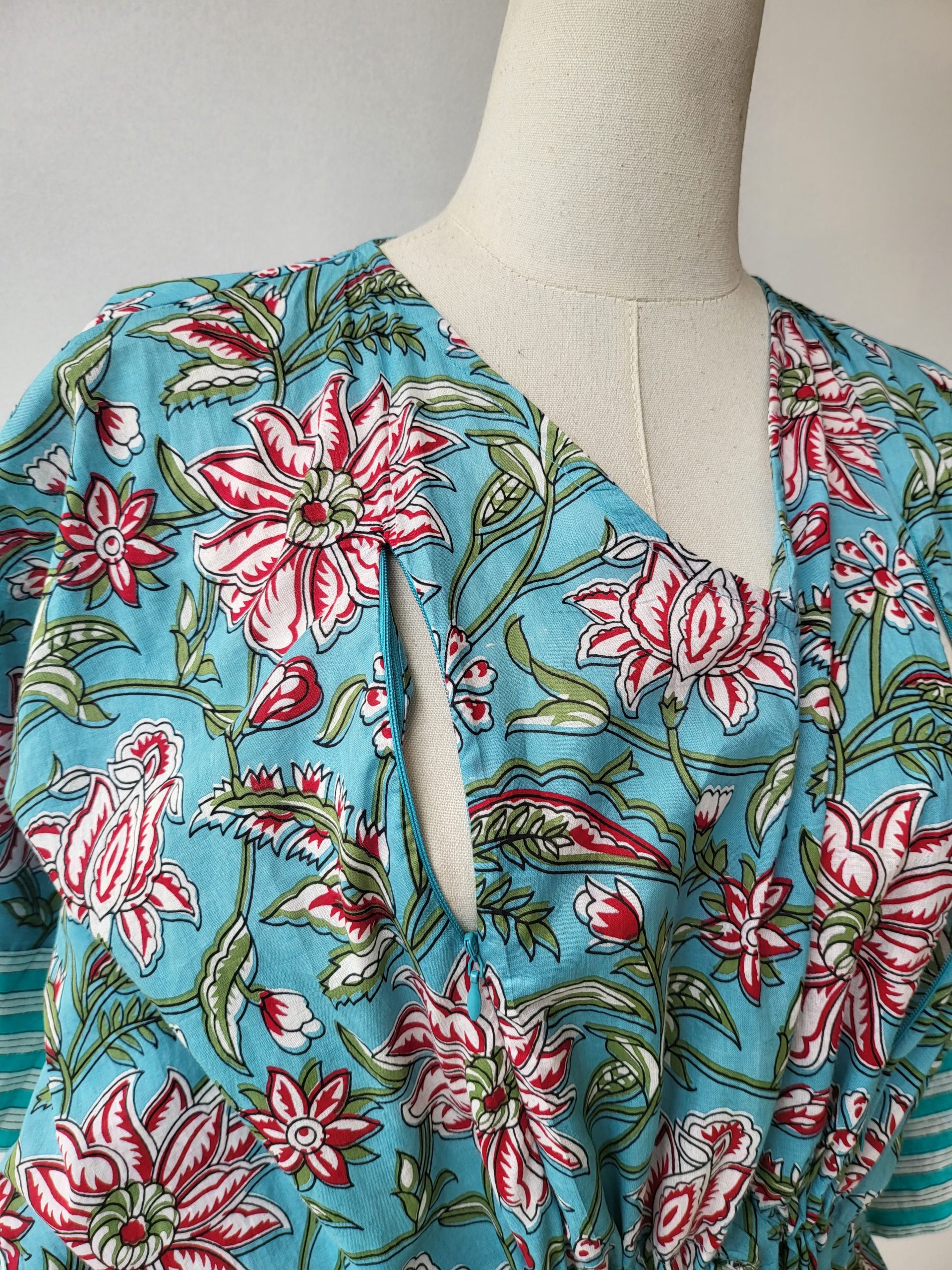 Leaves With Blue Base V Neck Cotton Zipper Kaftan 3 Leaves With Blue Base V Neck Cotton Zipper Kaftan - Image 3