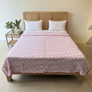 Red Tree Three Layer XL Malmal Blanket With Bag