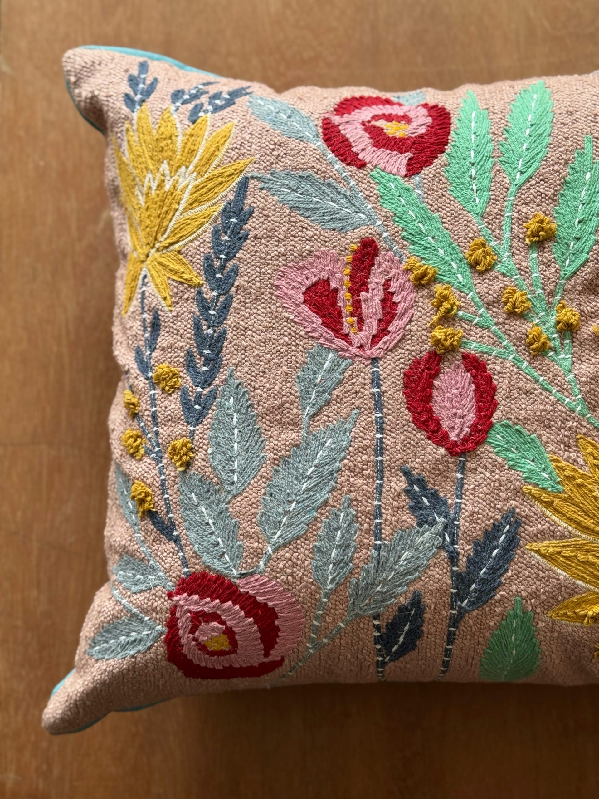 Red Rose Pink Base Embroidery Cushion (18 x 18 inch) 3 Red Rose Pink Base Embroidery Cushion (18 x 18 inch) - Image 3