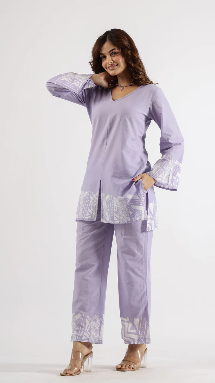 Purple Geometric V-Neck Cotton Co-ord Set 4 Purple Geometric V-Neck Cotton Co-ord Set - Image 4