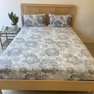 Grey Flower Velvet Fitted/Elastic Bedsheet