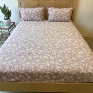 Lavender Rose Velvet Fitted/Elastic Bedsheet