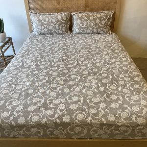 Grey Rose Velvet Fitted/Elastic Bedsheet