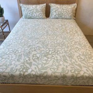 Green Flower Velvet Fitted/Elastic Bedsheet