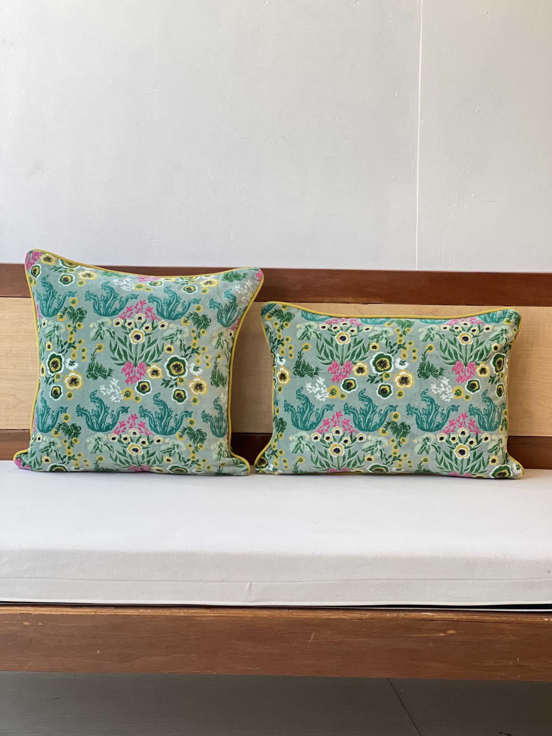 Green Base Premium Velvet Cushion Set Of 2 1 Green Base Premium Velvet Cushion Set Of 2