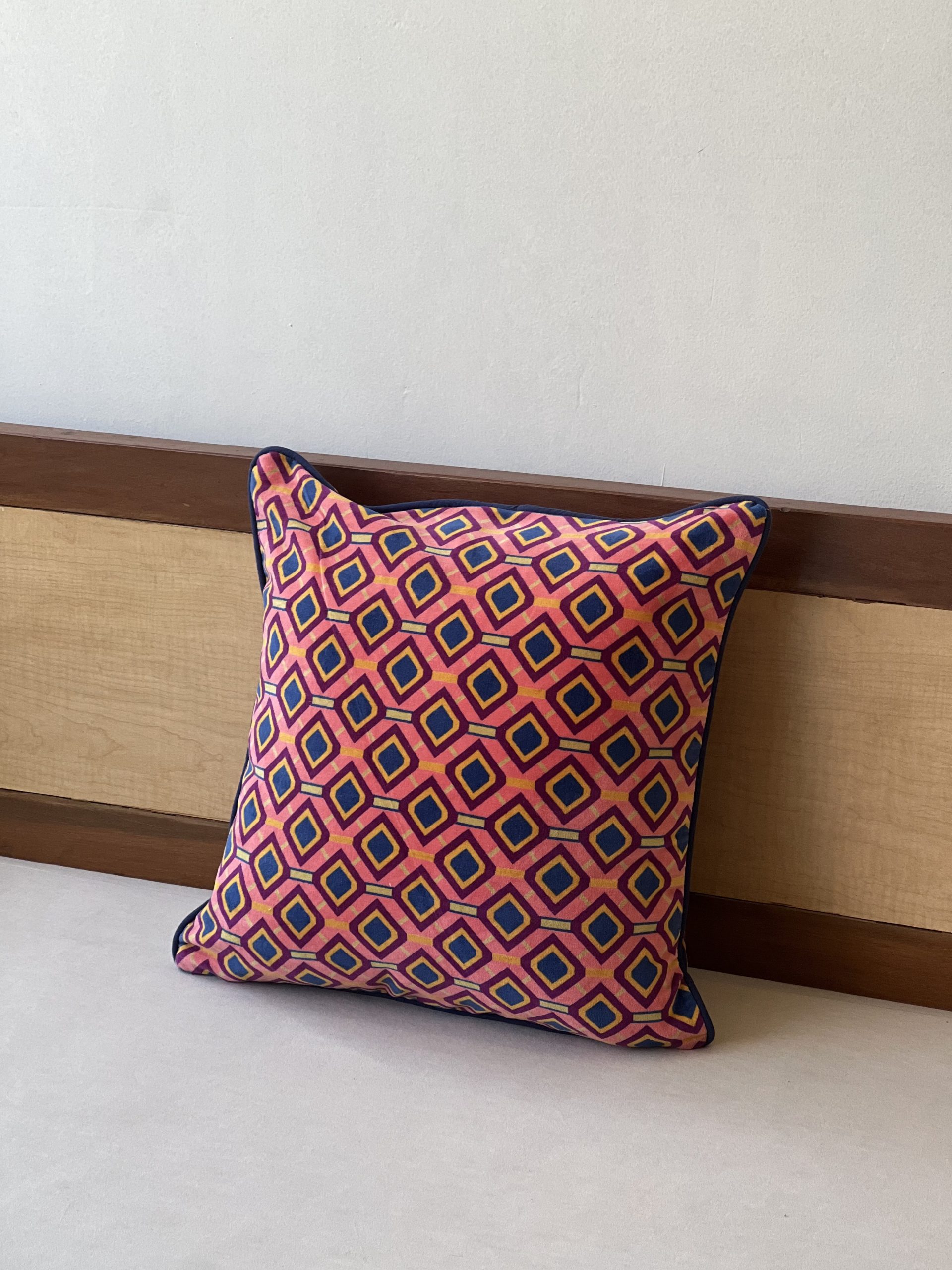 Blue Spade Premium Velvet Cushion (18 x 18 inch) 2 Blue Spade Premium Velvet Cushion (18 x 18 inch) - Image 2