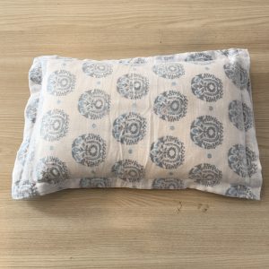 Blue Pot Three layer Malmal Cotton Pillow (12 x 18 inch)